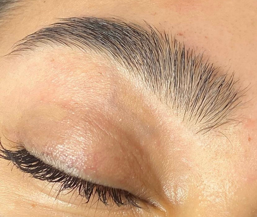 Brow Sculpting First Time Client